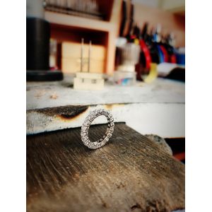 Klassischer 3 mm Diamant-Eternity-Ring aus Gelbgold - Foto 6