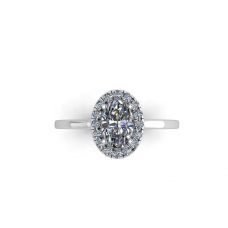 Ovaler Diamant-Halo-Verlobungsring