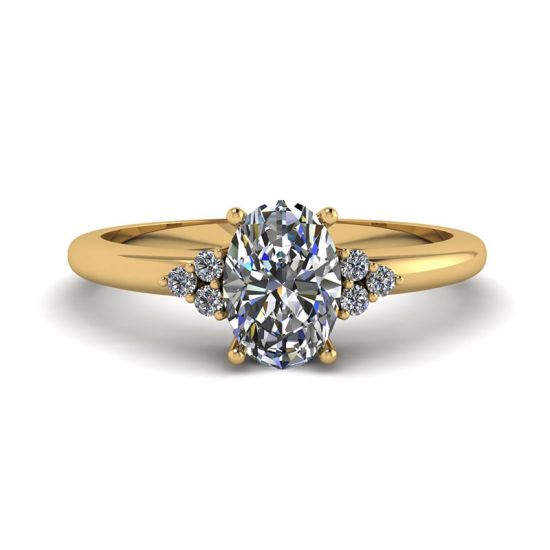 Ovaler Diamant mit 3 seitlichen Diamanten Ring aus Gelbgold, Bild vergrößern 1