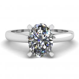 Ovaler Diamantring aus Weißgold