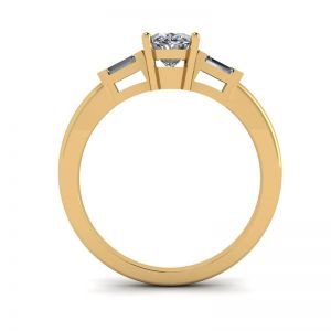 Ovaler Ring aus Gelbgold mit seitlichem Baguettediamant - Foto 1
