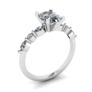 Ovaler Ring mit seitlichem Marquise-Diamant und runden Steinen aus Weißgold - Foto 3