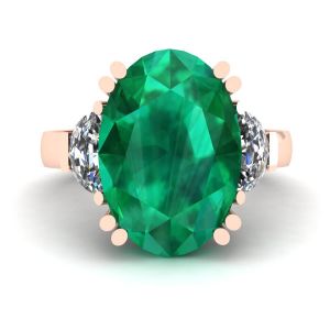 Ovaler Smaragd mit halbmondförmigen seitlichen Diamanten Ring aus Roségold