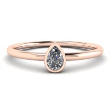 Kleiner Ring mit Birnendiamant La Promesse aus Roségold