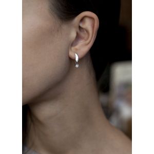 Kleine Ohrringe mit 3 mm Diamant – Ruban-Kollektion - Foto 3