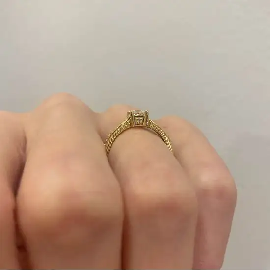 Orientalischer Diamantring im Princess-Schliff aus 18 Karat Gelbgold,  Bild vergrößern 5