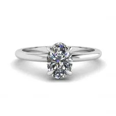 Klassischer ovaler Diamant-Solitärring aus Weißgold