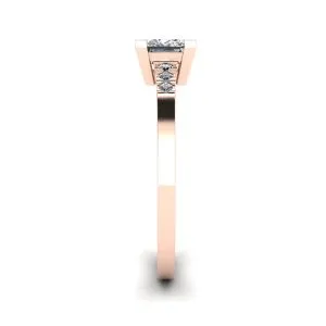 Diamantring im Princess-Schliff mit 3 kleinen seitlichen Diamanten in Roségold - Foto 2