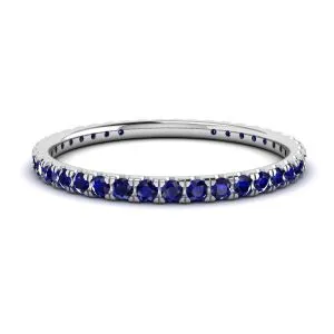 Riviera Pavé-Saphir-Eternity-Ring aus Weißgold