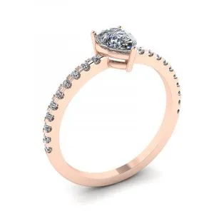 Birnenförmiger Diamantring mit seitlicher Pavé-Fassung in Roségold - Foto 3