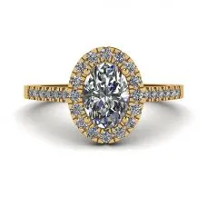 Ovaler Diamantring aus Gelbgold